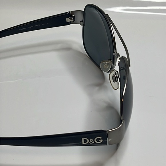 D&G Black Aviator Sunglasses - Picture 5 of 7